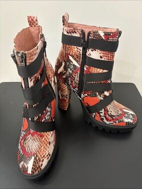 Chunky Snake-Print Ankle Boots with Strap Detail in Red Brown Black size 7